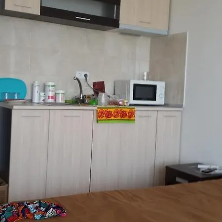 Apart3villareni شقة